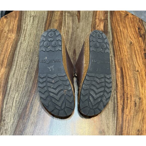 Haflinger Fisherman Womens Size 39-8 Brown Leather Clog Shoes - Picture 9 of 16